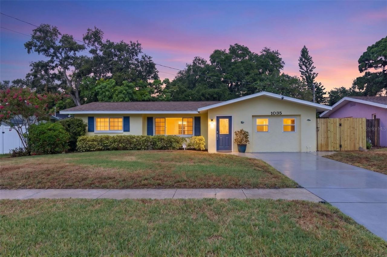 1035 Woodbrook Drive, Largo, FL 33770 Photo