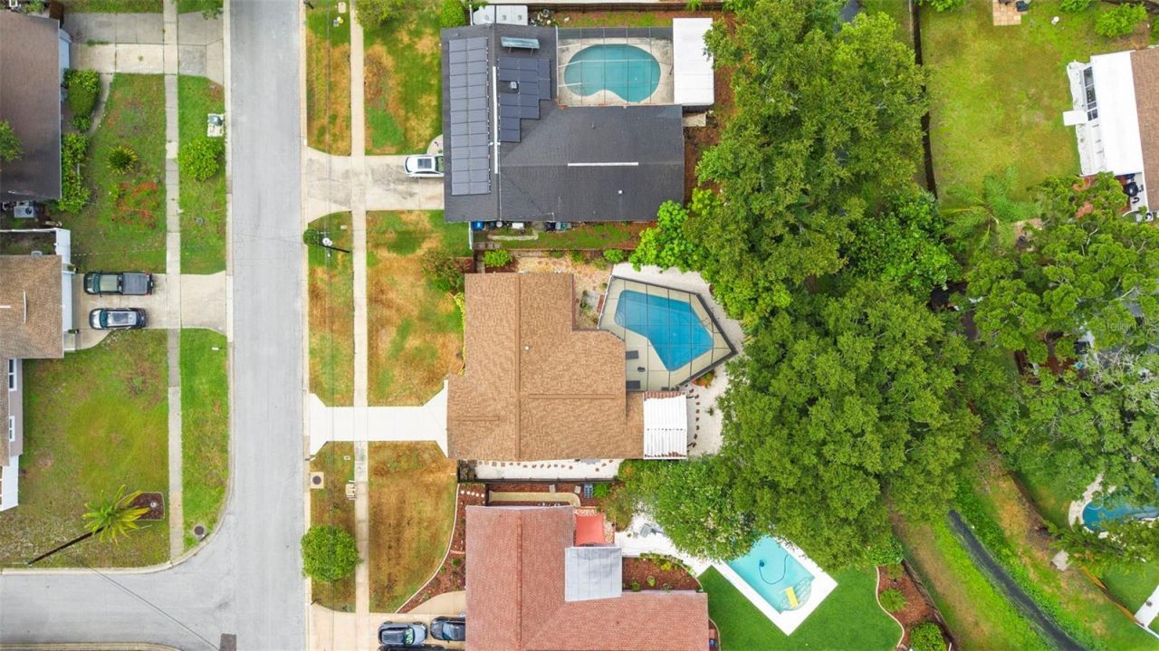 1035 Woodbrook Drive, Largo, FL 33770 Photo