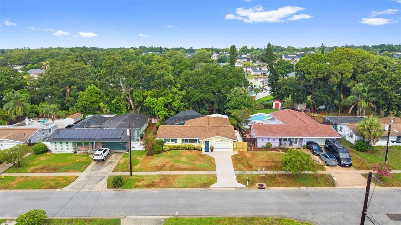 1035 Woodbrook Drive, Largo, FL 33770 Photo