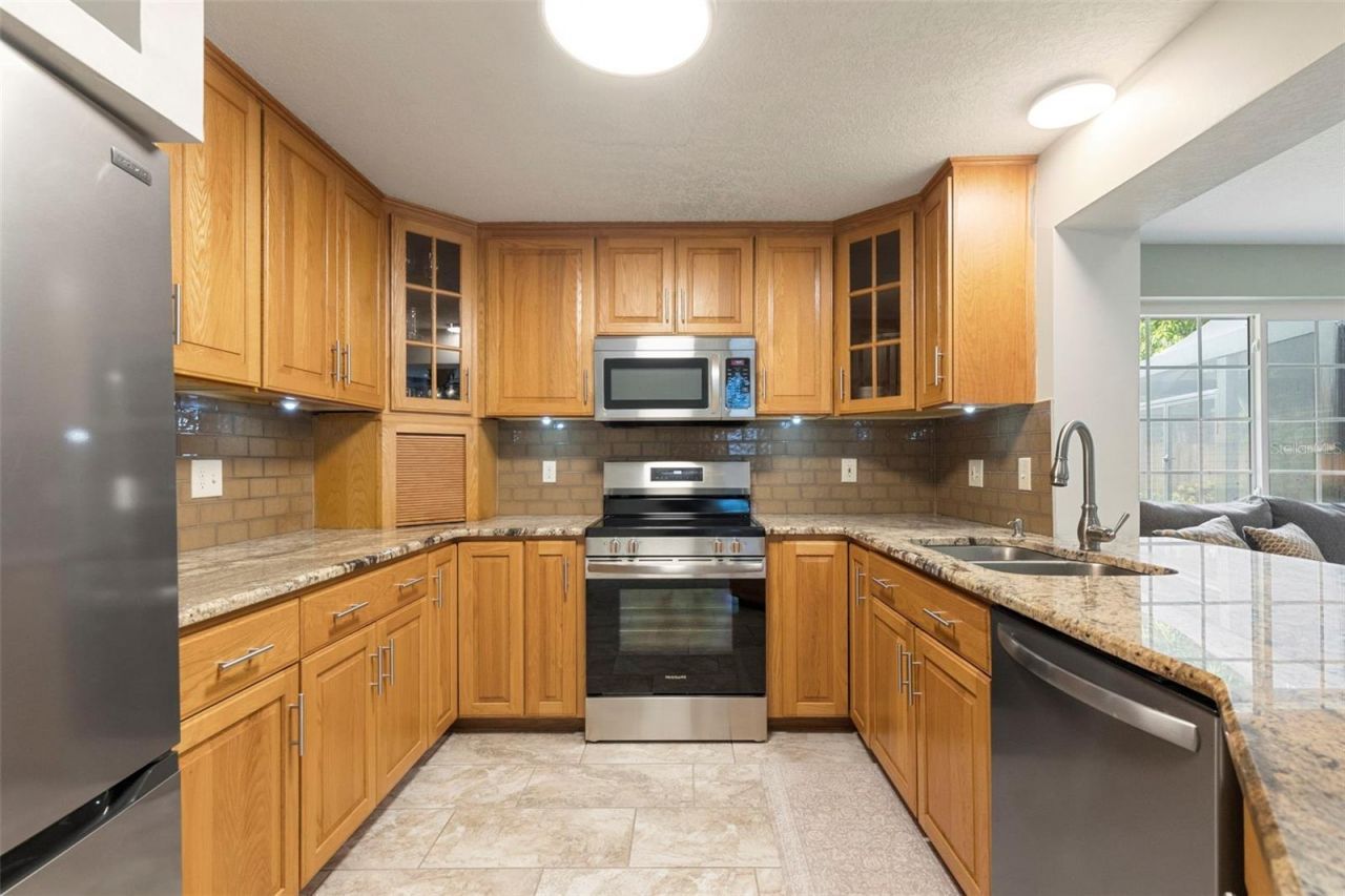 1035 Woodbrook Drive, Largo, FL 33770 Photo