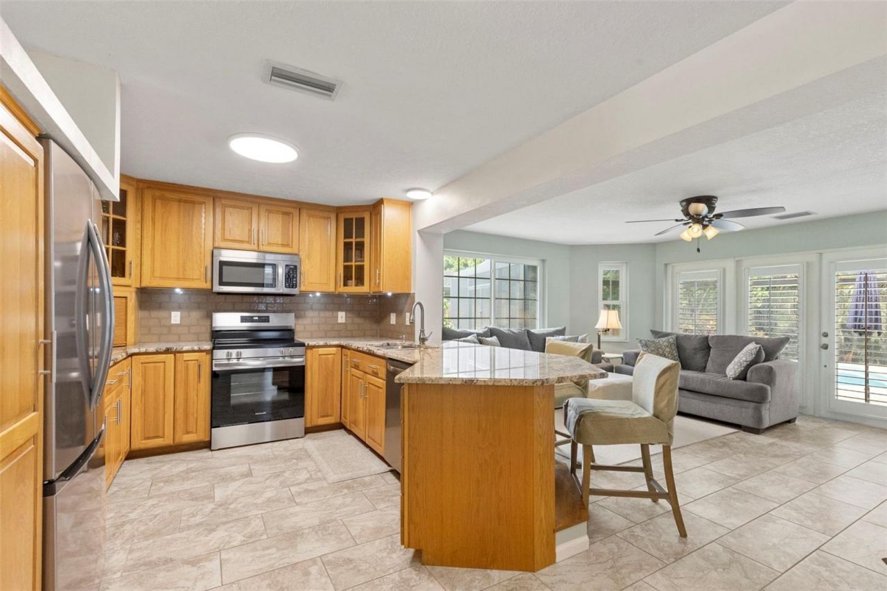 1035 Woodbrook Drive, Largo, FL 33770 Photo