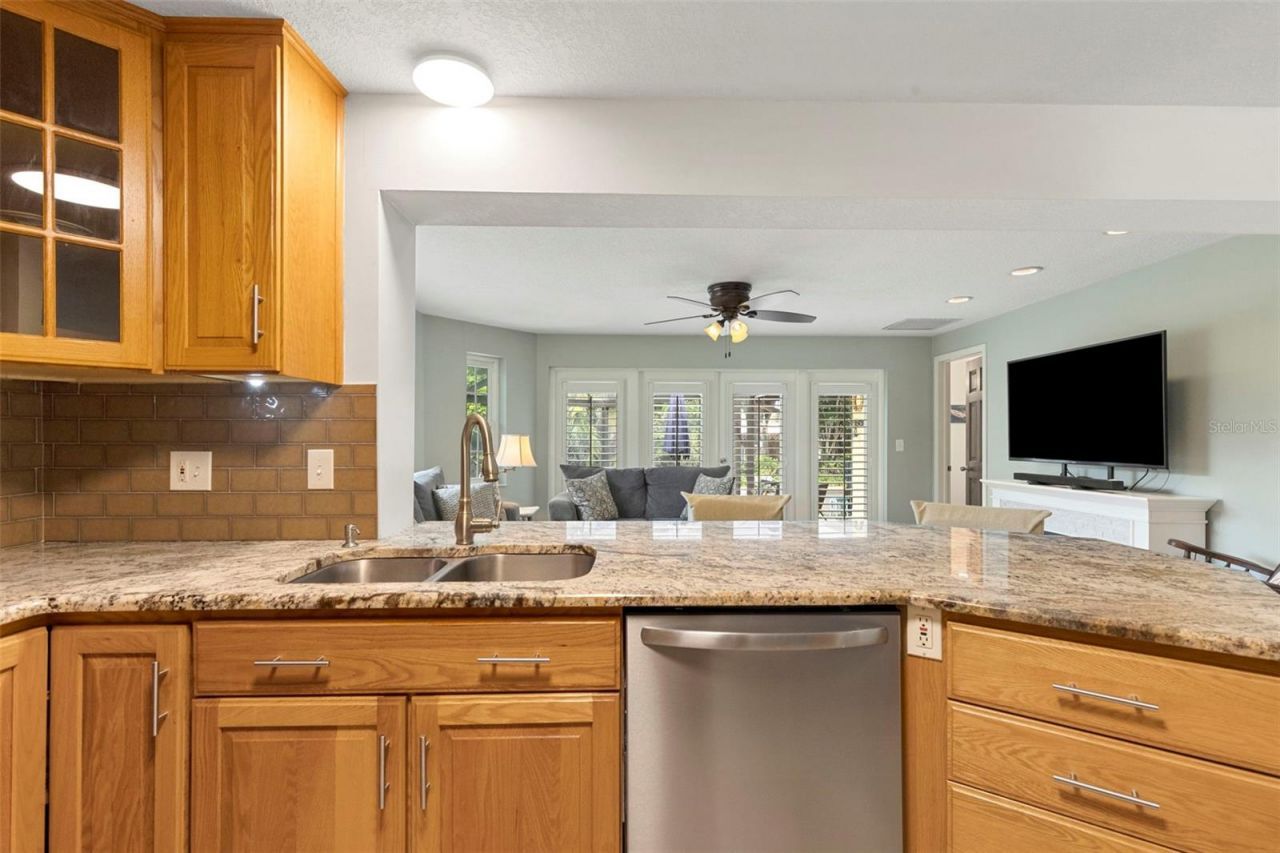 1035 Woodbrook Drive, Largo, FL 33770 Photo