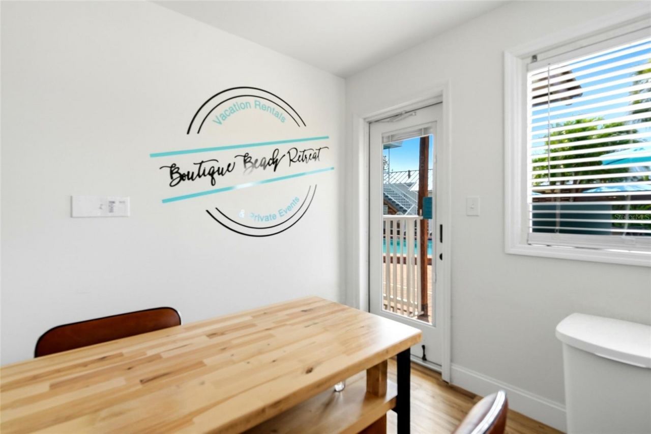 11965 Gulf Boulevard, Saint Petersburg, FL 33706 Photo