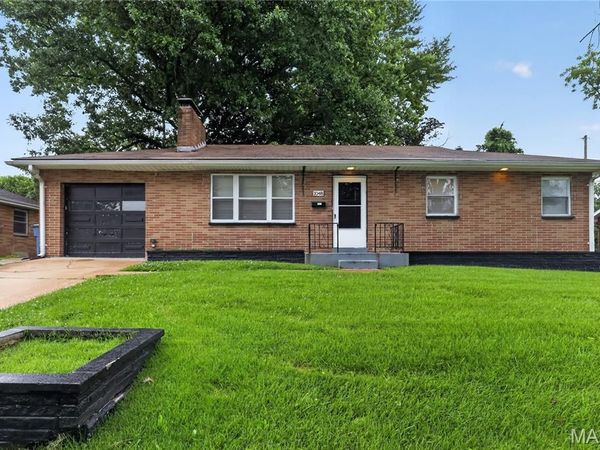 1048 Wylin Court , St Louis, MO 63135