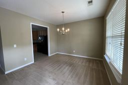 713 Hemingway Circle photo 4