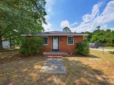 6225 Creedmoor Road, Raleigh, NC 27612