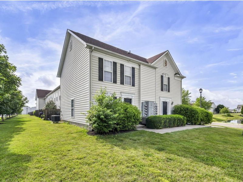 6423 Blue Knoll Drive, Unit 49, Canal Winchester, OH 43110 Photo 1