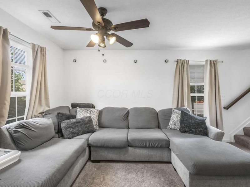 6423 Blue Knoll Drive, Unit 49, Canal Winchester, OH 43110 Photo 6