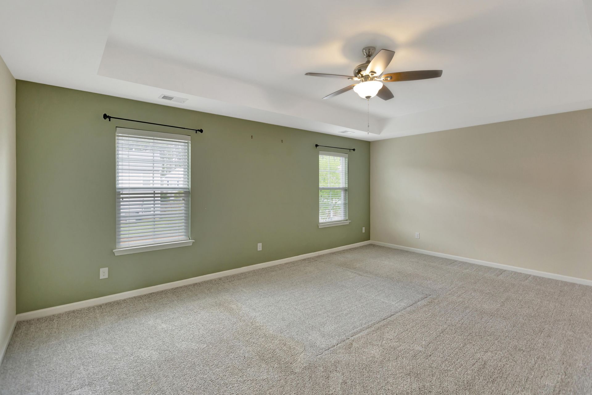 114 Vessey Drive Photo 18