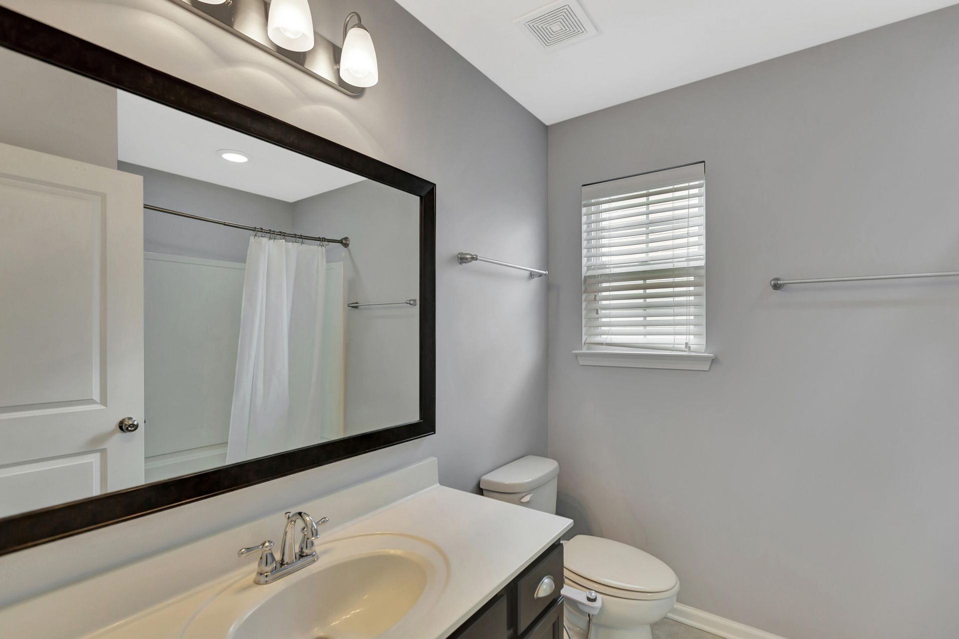 114 Vessey Drive Photo 27