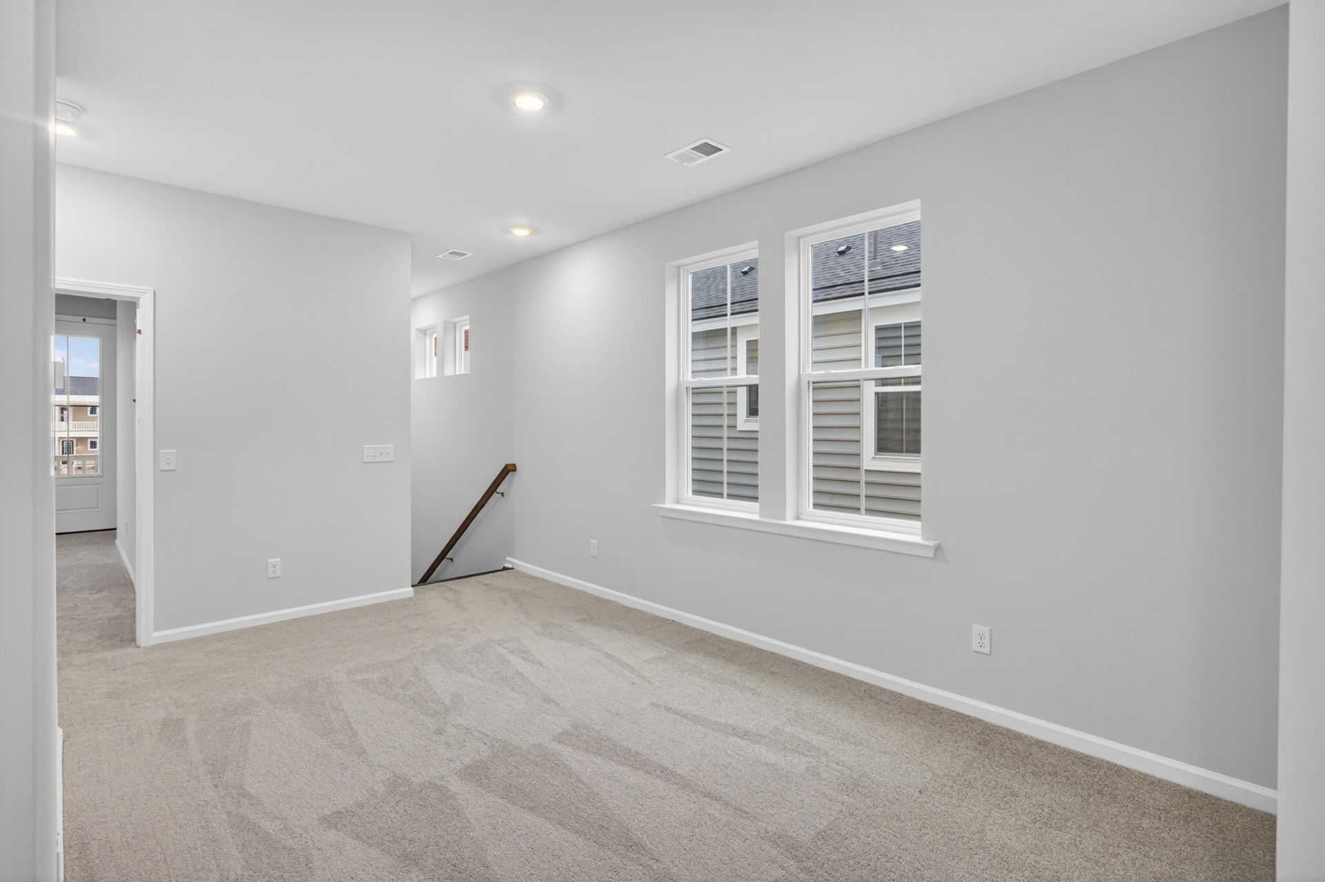 174 Maritime Way Photo 23