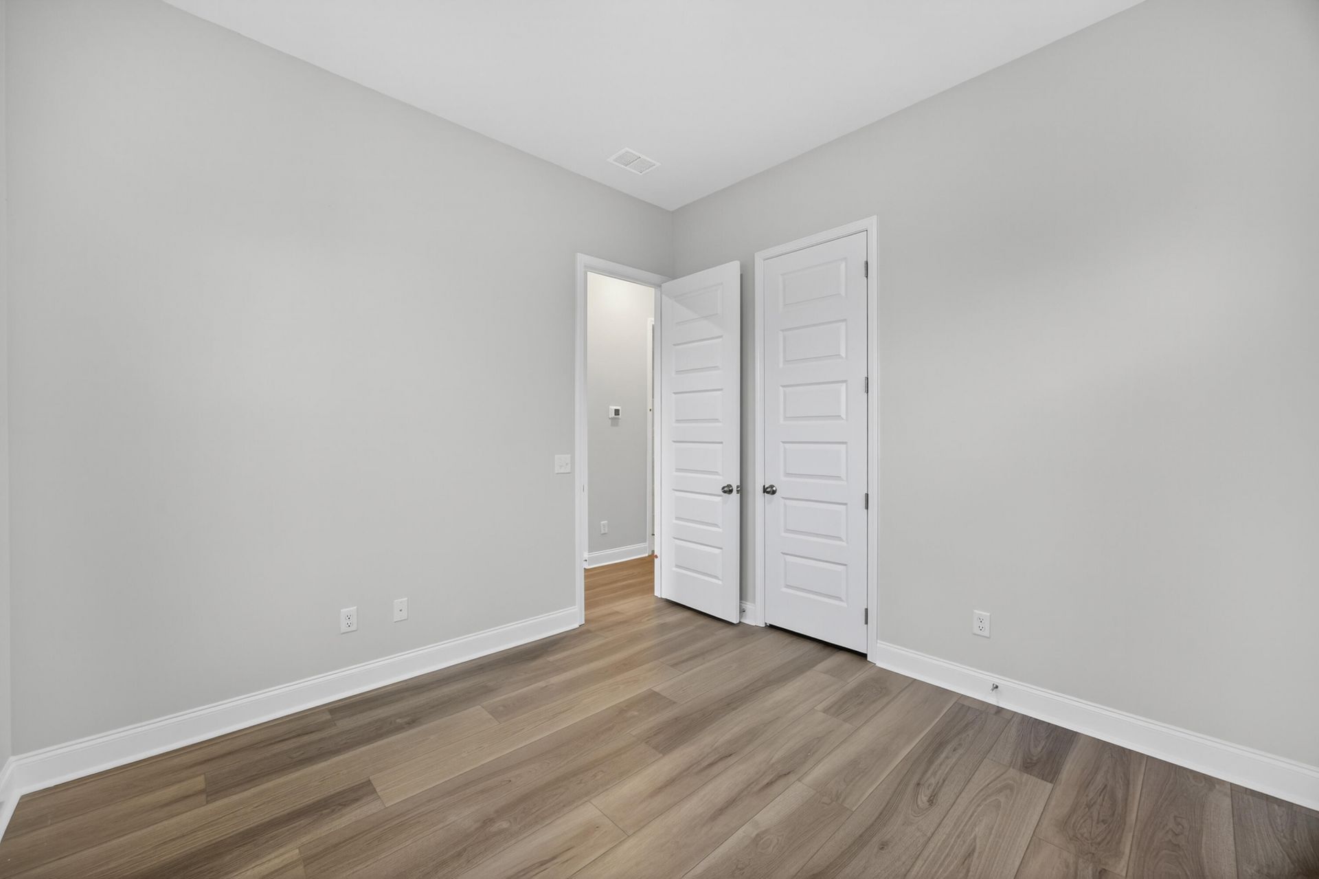 174 Maritime Way Photo 8
