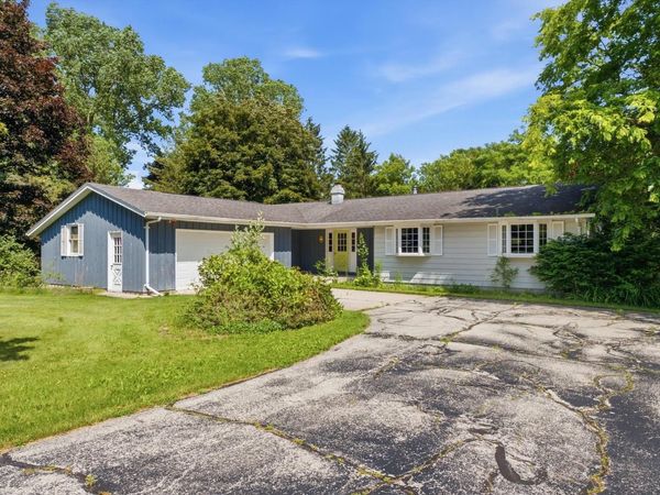 W6333 Burkshire LANE, Plymouth, WI 53073