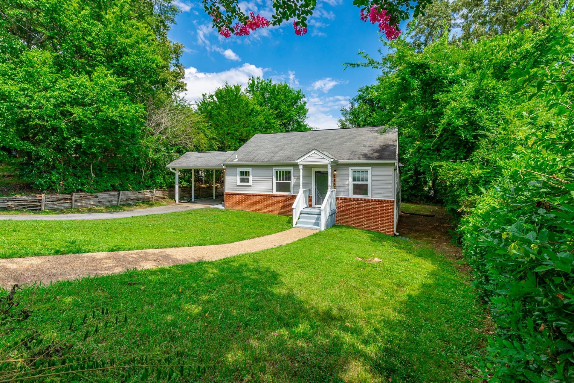 3842 Kingwood Circle, Chattanooga, TN 37412 Main Photo