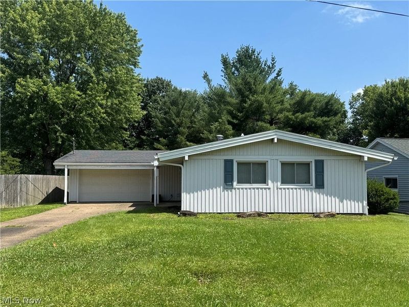 407 Edgewood Drive, Marietta, OH 45750 Photo 2