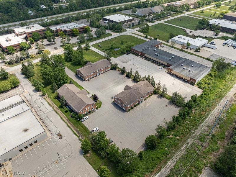 30670 Bainbridge Road, Solon, OH 44139 Photo 22