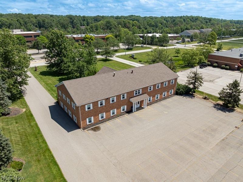 30670 Bainbridge Road, Solon, OH 44139 Photo 4