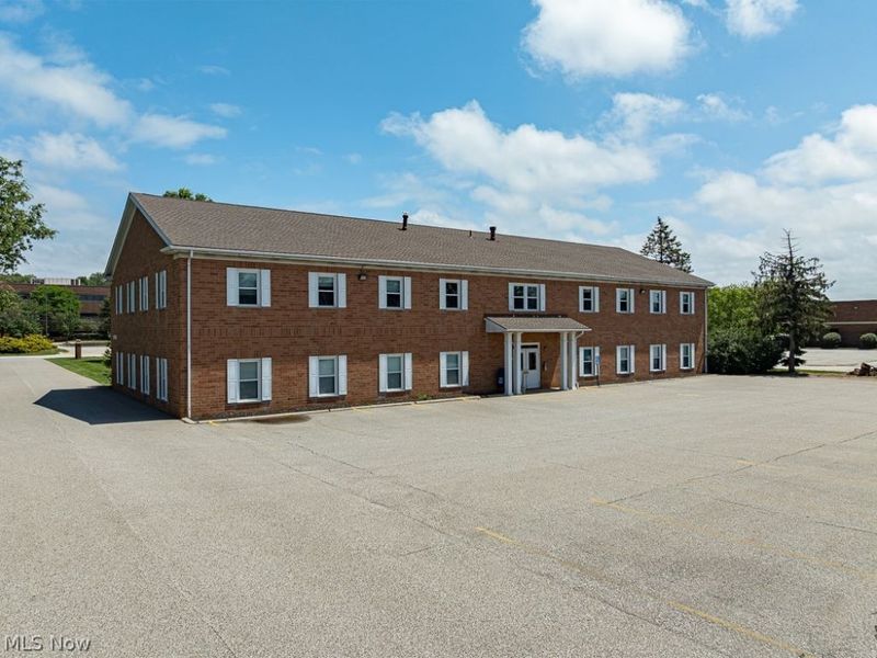 30670 Bainbridge Road, Solon, OH 44139 Photo 5