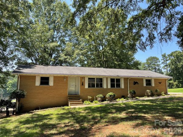 920 Page Street , Mount Pleasant, NC 28124