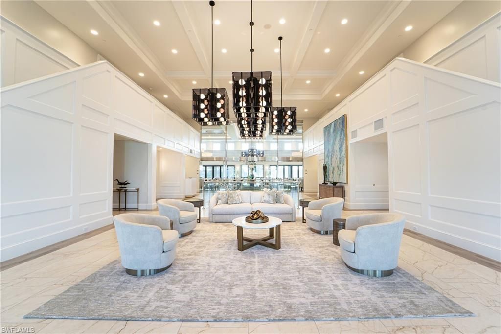 4395 Dover Ct, Unit 303, Naples, FL 34105 Photo
