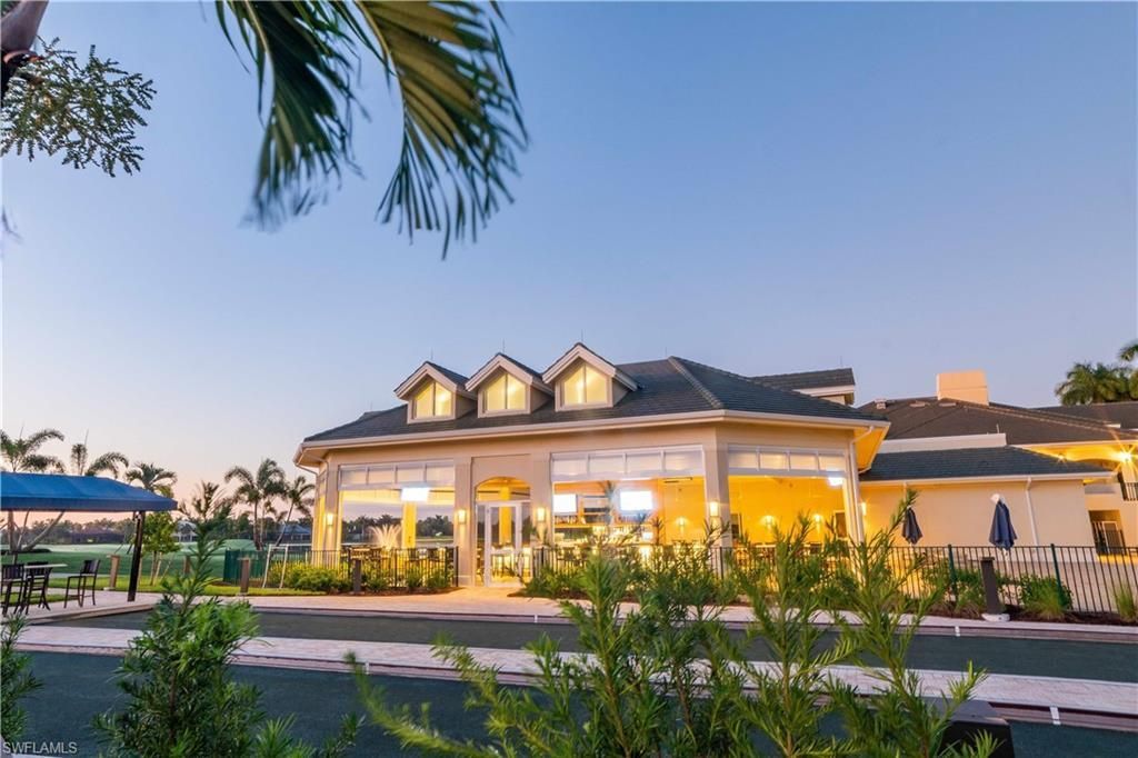 4395 Dover Ct, Unit 303, Naples, FL 34105 Photo