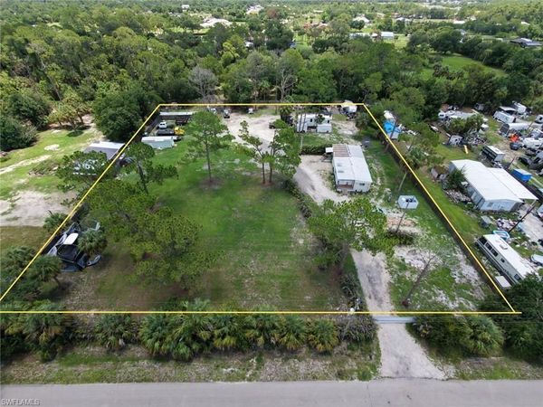 8219 Bartholomew DR , NORTH FORT MYERS, FL 33917