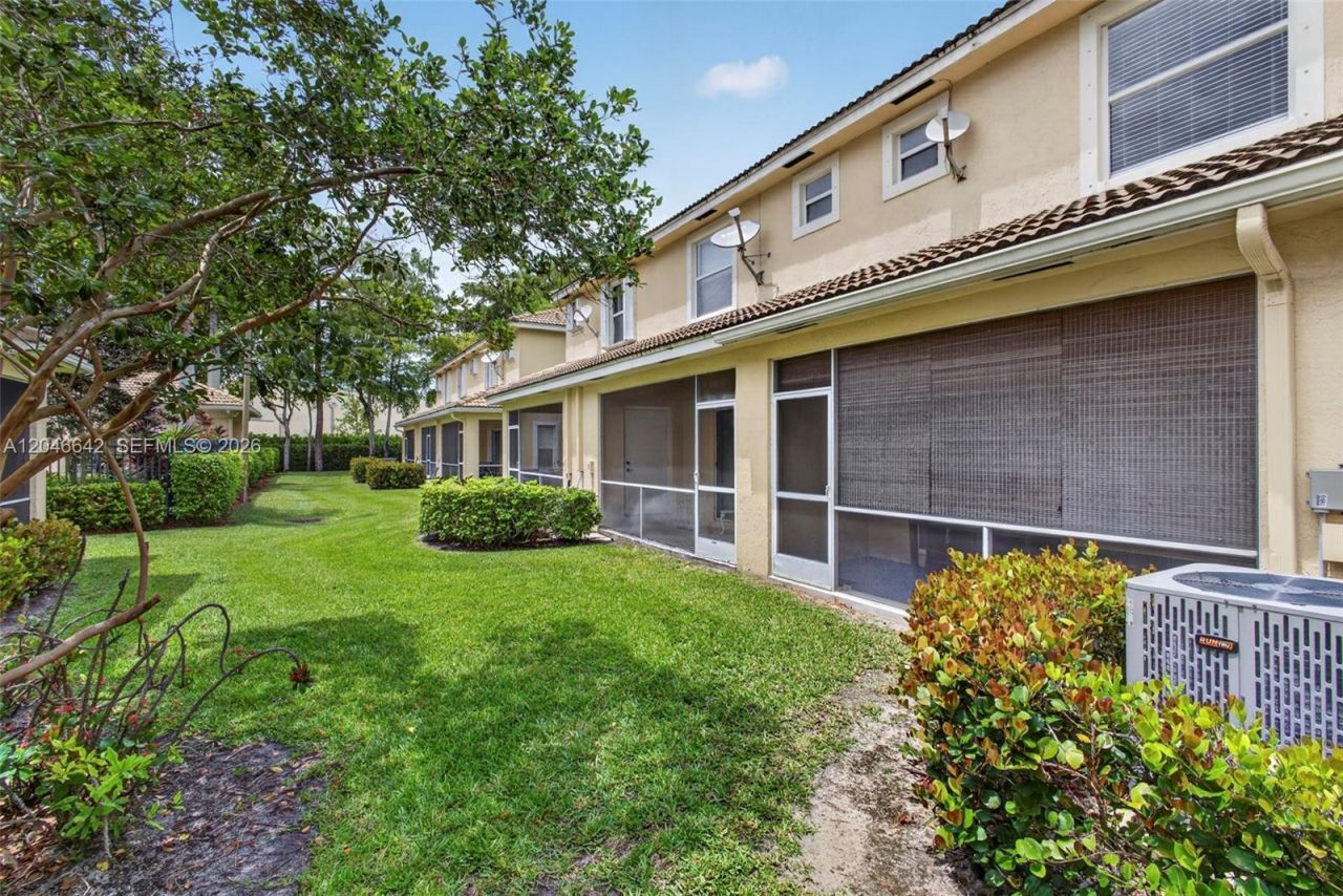 1503 New Castle Ter , Wellington, FL 33414 Photo