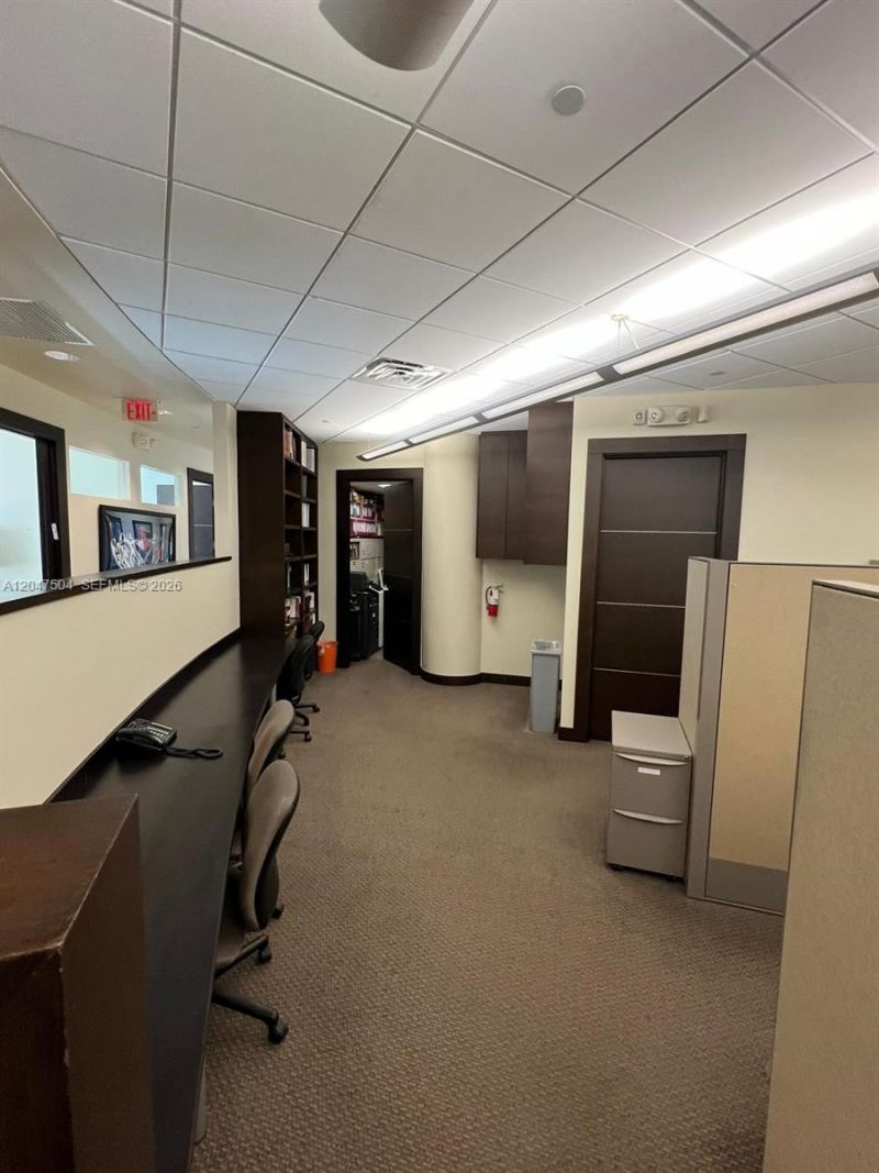 20900 NE 30 Th Ave, Unit 600, Aventura, FL 33180 Photo