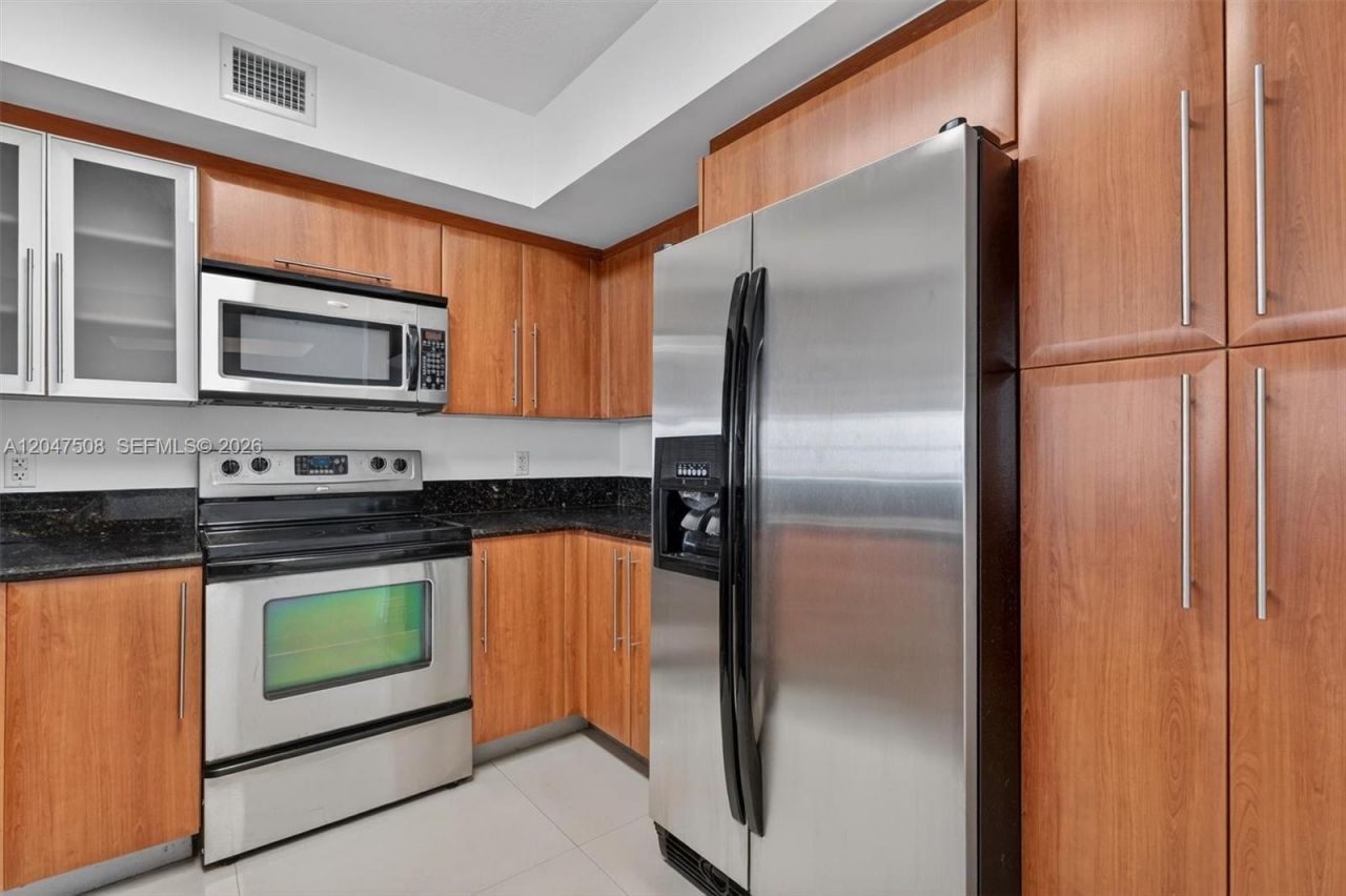 3232 SW Coral Way, Unit 903, Miami, FL 33145 Photo