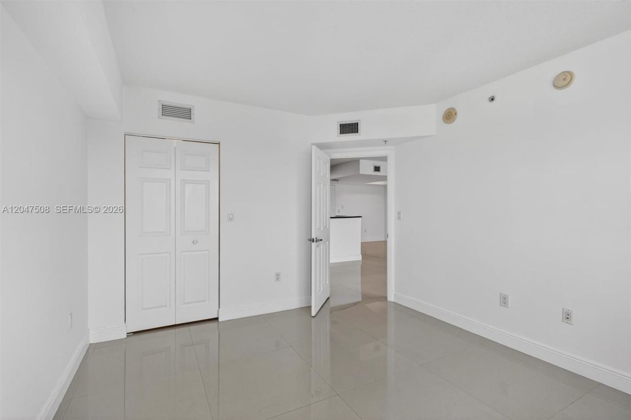 3232 SW Coral Way, Unit 903, Miami, FL 33145 Photo