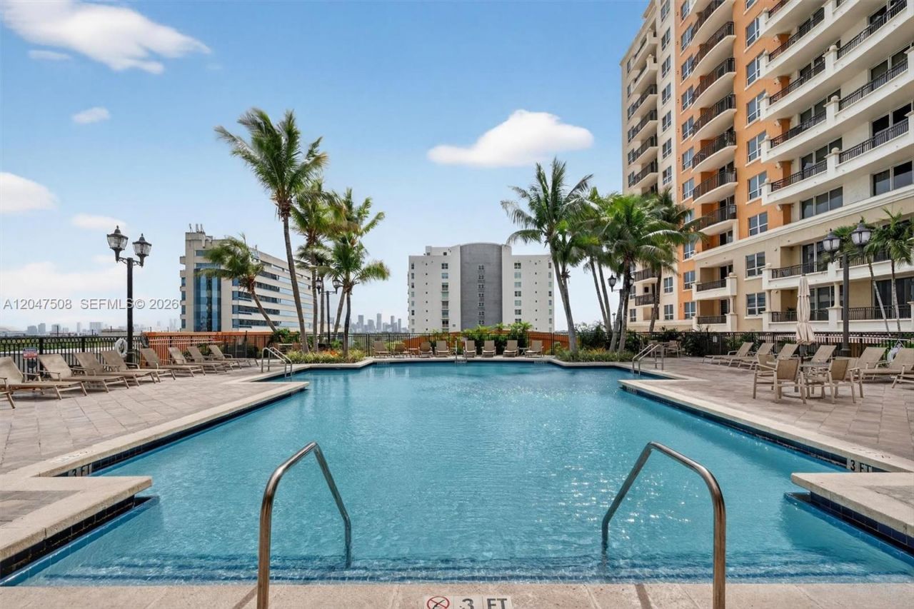 3232 SW Coral Way, Unit 903, Miami, FL 33145 Photo
