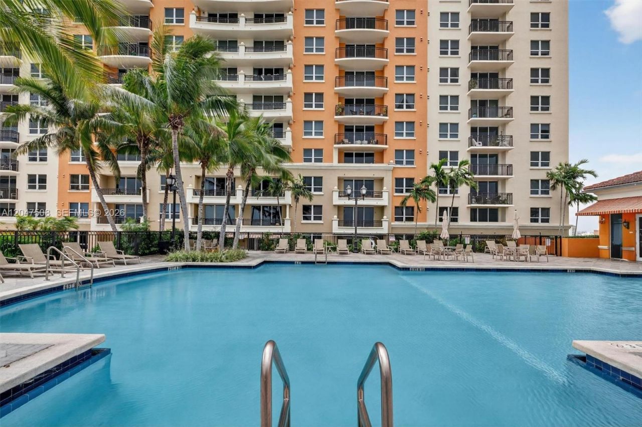 3232 SW Coral Way, Unit 903, Miami, FL 33145 Photo