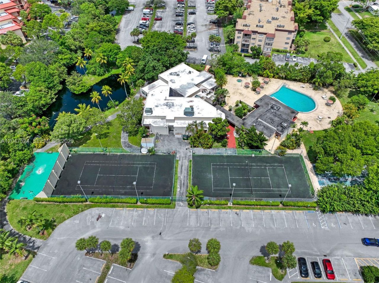 7000 NW 17th St, Unit 303, Plantation, FL 33313 Photo