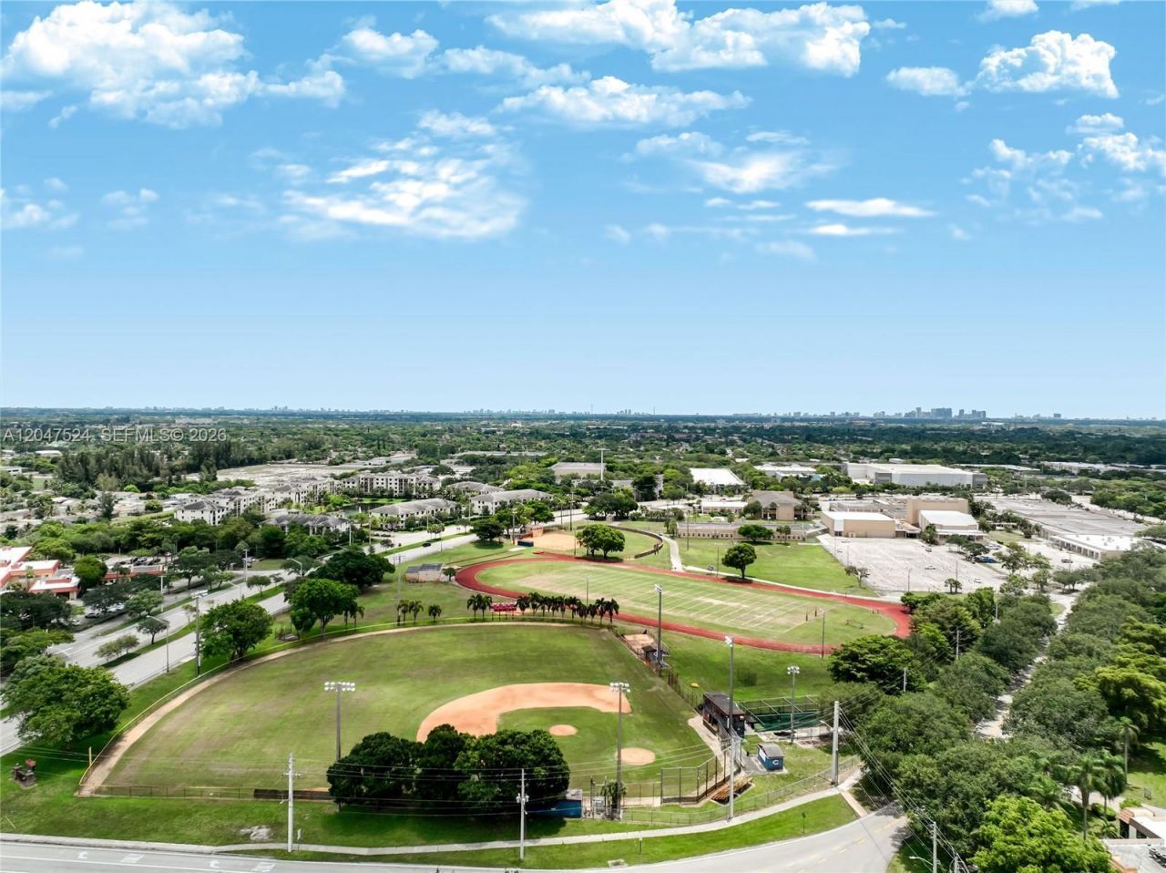7000 NW 17th St, Unit 303, Plantation, FL 33313 Photo