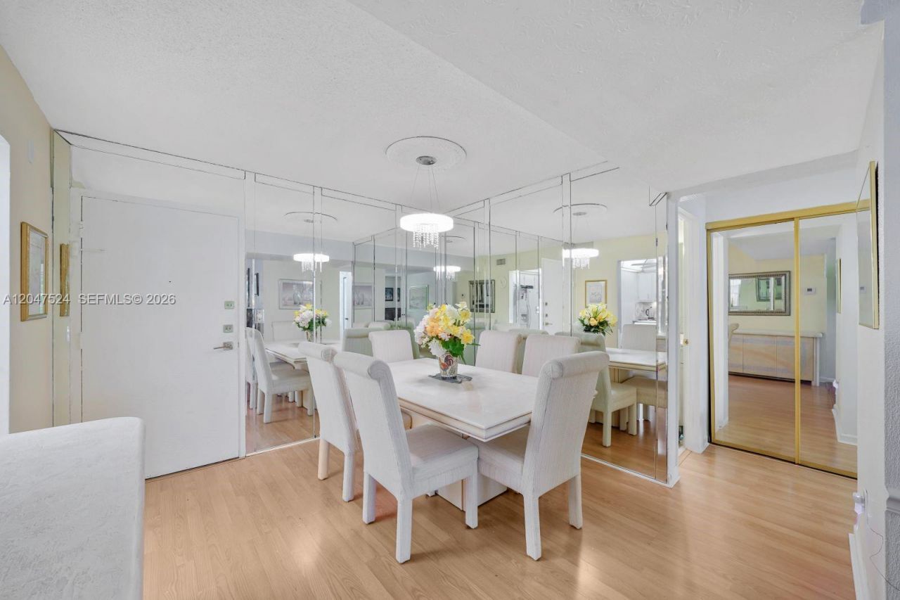 7000 NW 17th St, Unit 303, Plantation, FL 33313 Photo