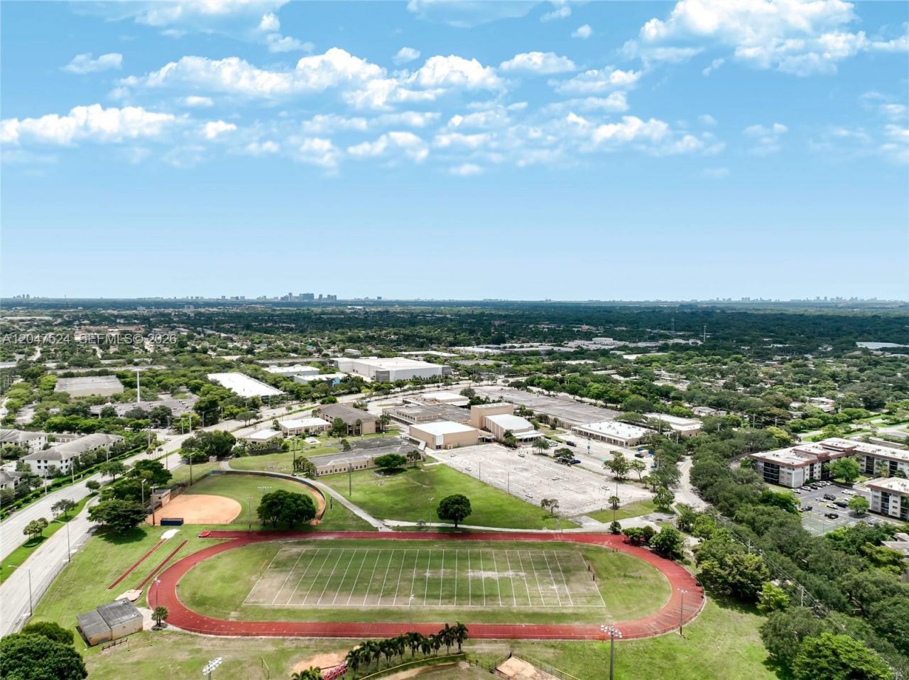 7000 NW 17th St, Unit 303, Plantation, FL 33313 Photo