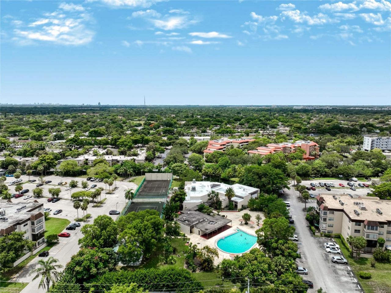 7000 NW 17th St, Unit 303, Plantation, FL 33313 Photo
