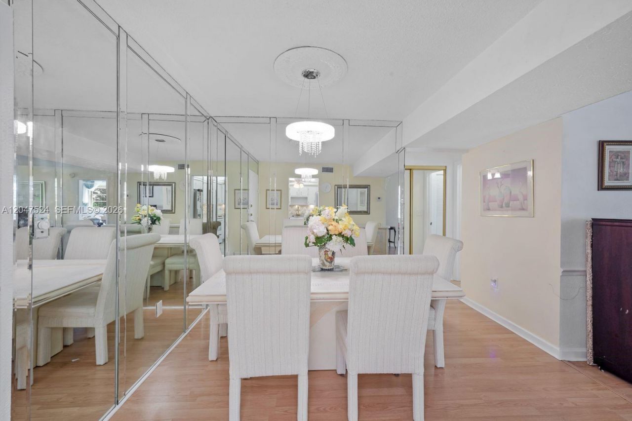 7000 NW 17th St, Unit 303, Plantation, FL 33313 Photo