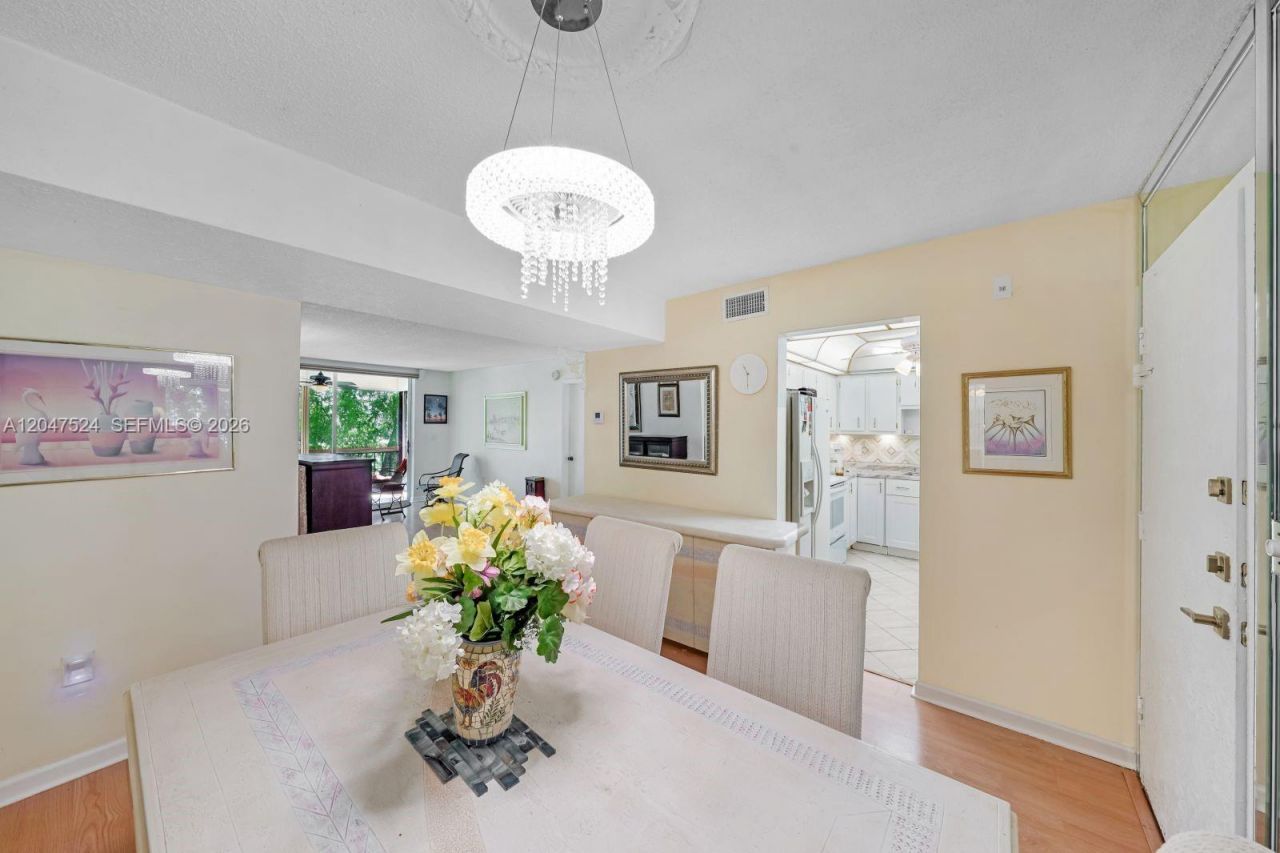 7000 NW 17th St, Unit 303, Plantation, FL 33313 Photo