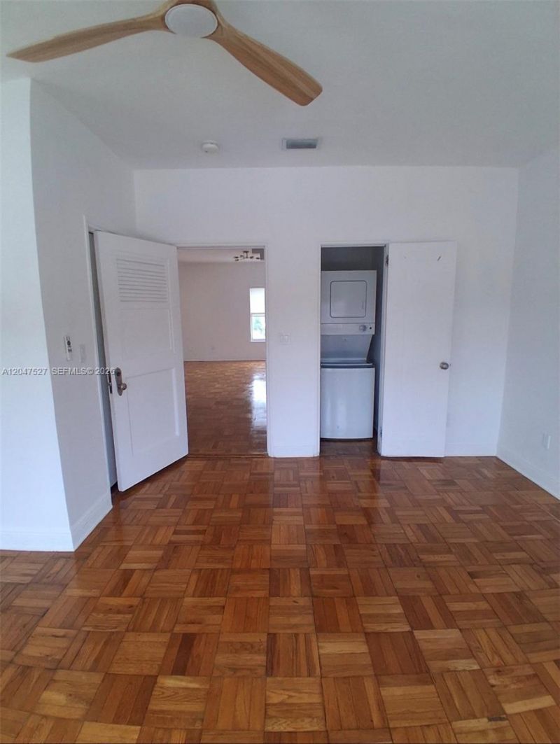 4035 N Meridian Ave, Unit PH, Miami Beach, FL 33140 Photo