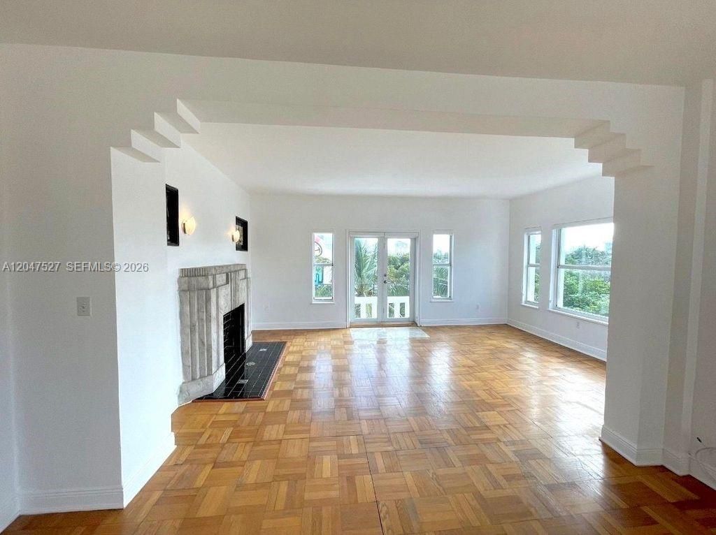 4035 N Meridian Ave , Unit PH, Miami Beach, FL 33140 Photo