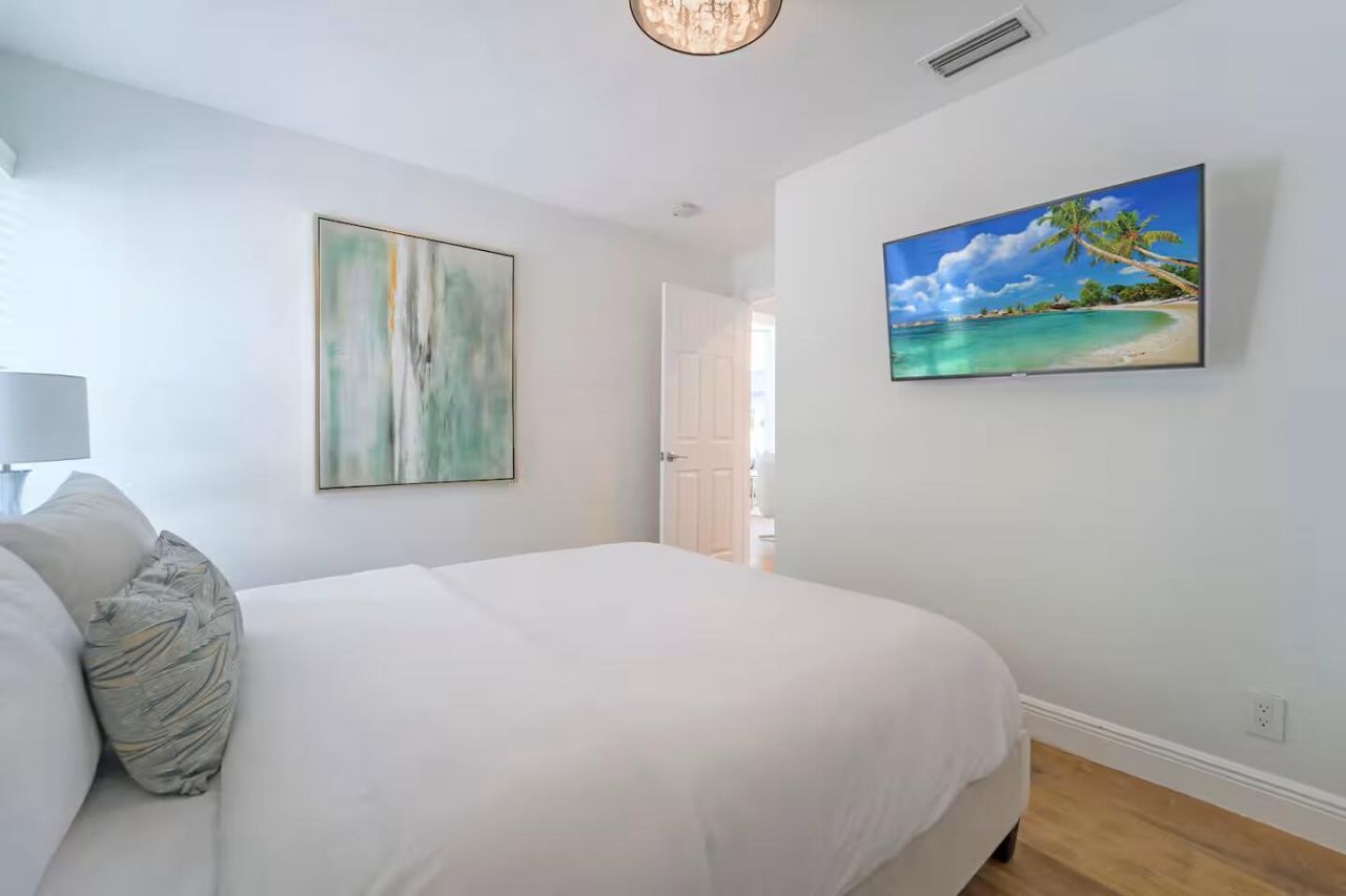 1000 NE 8th Street, Pompano Beach, FL 33060 Photo