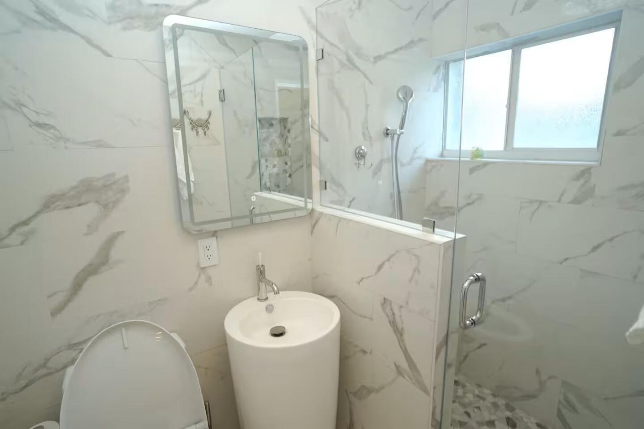 1000 NE 8th Street, Pompano Beach, FL 33060 Photo