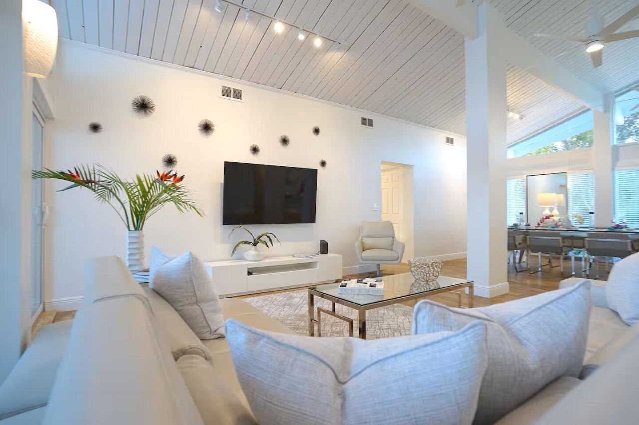 1000 NE 8th Street, Pompano Beach, FL 33060 Photo