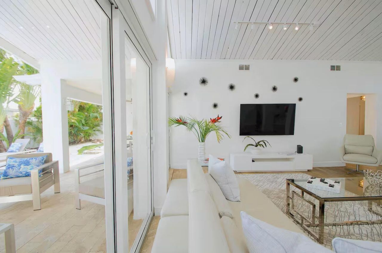 1000 NE 8th Street, Pompano Beach, FL 33060 Photo