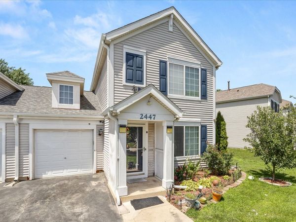 2447 Mayfield Drive, Montgomery, IL 60538