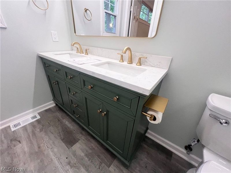 24104 Smith Avenue, Westlake, OH 44145 Photo 32