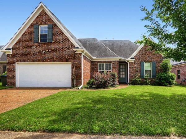 7915 COUNTRY LAKE DR, Bartlett, TN 38133