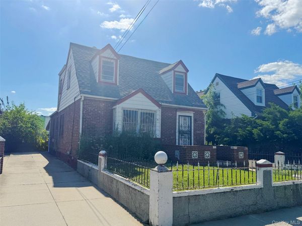 11442 204th Street, Saint Albans, NY 11412