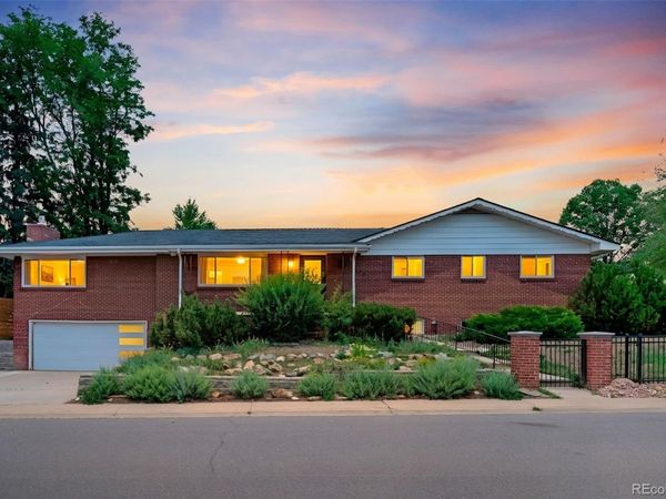 5701 W 49th Avenue, Denver, CO 80212
